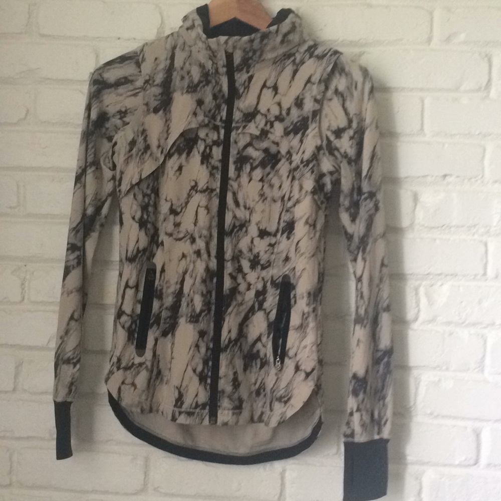Lululemon jacket